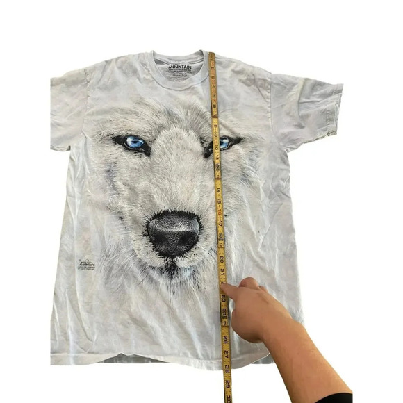 The Mountain Dyed & Printed David Penfound White Wolf Face T-Shirt Size M - Picture 6 of 6